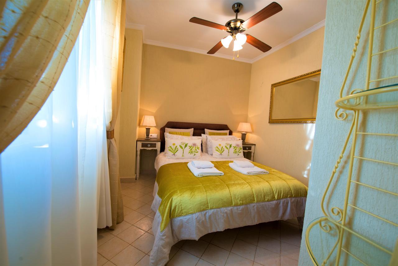 La Vista De Medina Studios & Apartments Esterno foto